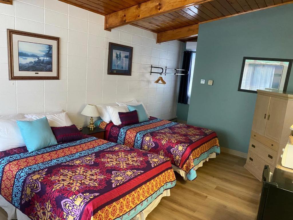 Huron Sands Motel And Restaurant Providence Bay Dış mekan fotoğraf