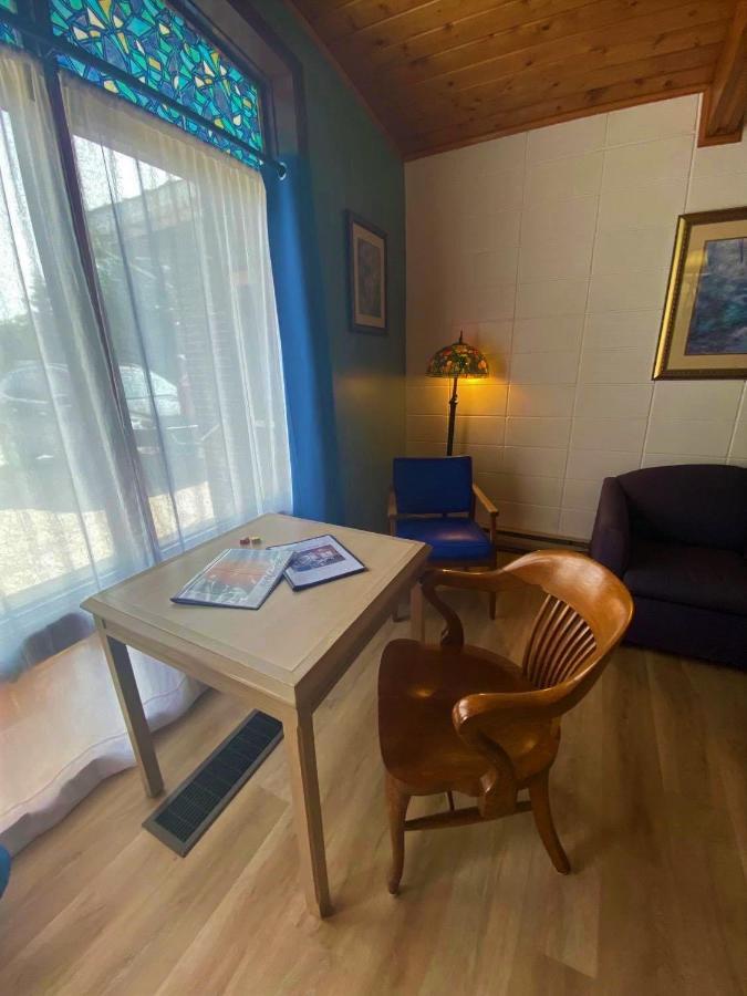 Huron Sands Motel And Restaurant Providence Bay Dış mekan fotoğraf