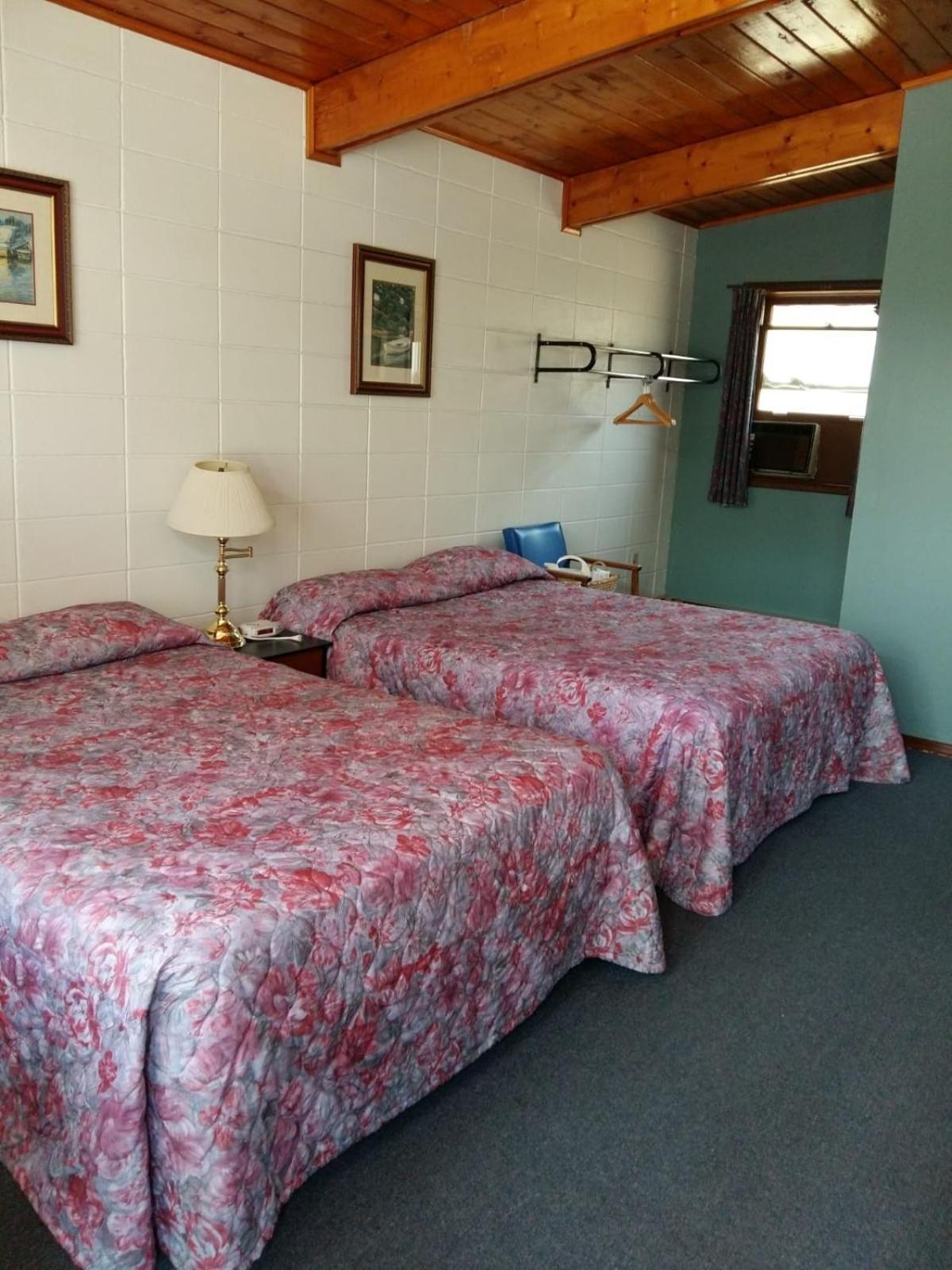 Huron Sands Motel And Restaurant Providence Bay Dış mekan fotoğraf